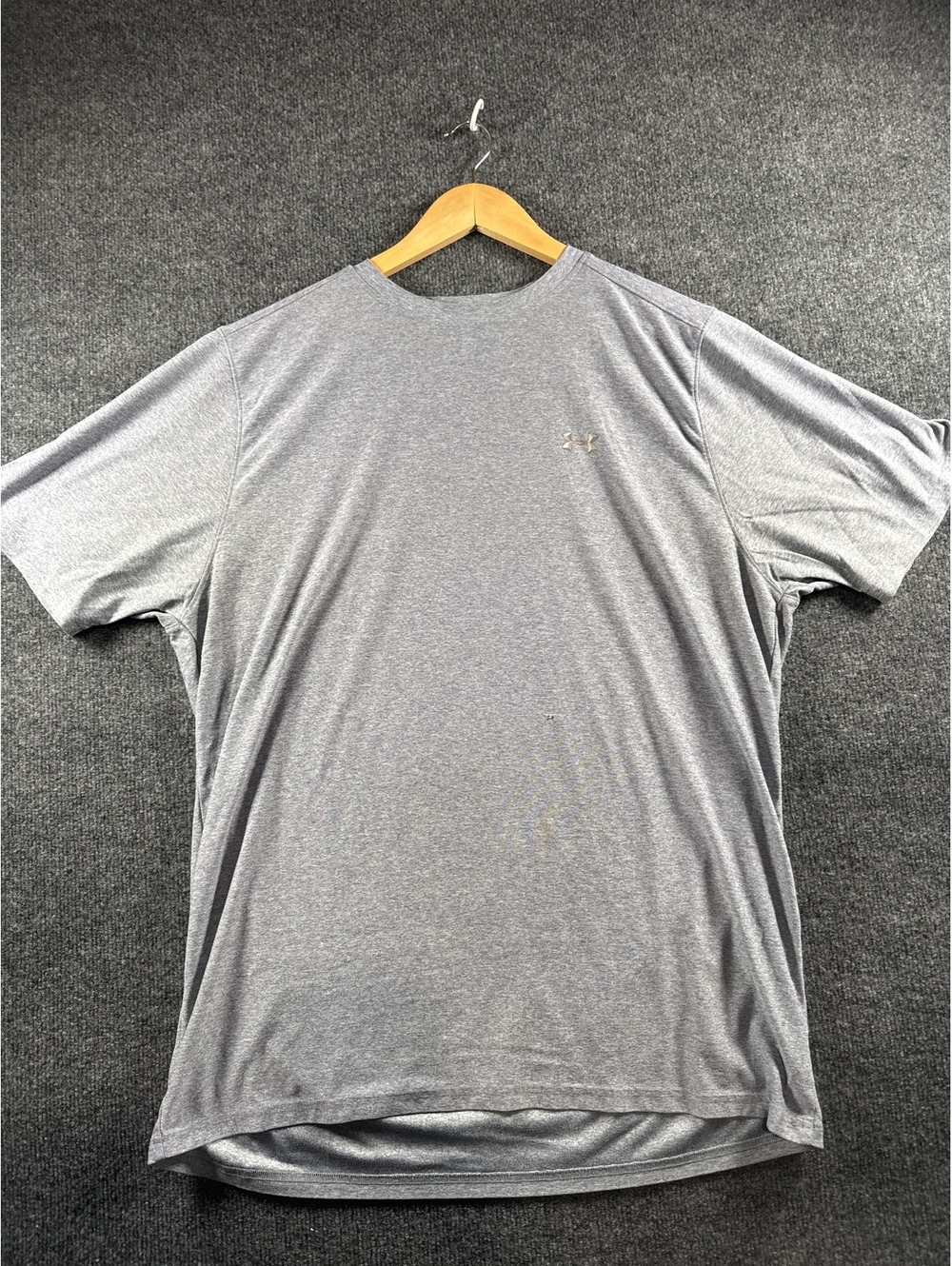 Under Armour Mens XL Gray Heather Short Sleeve Athletic Performance T Shirt